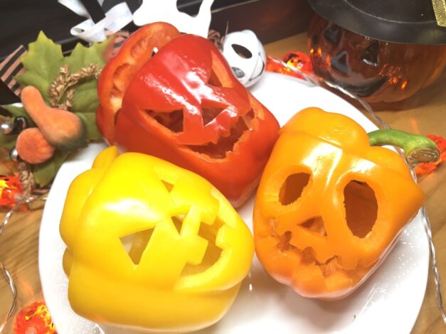 いろんな野菜・果物でジャックオーランタン（カボチャおばけ）作りに挑戦！